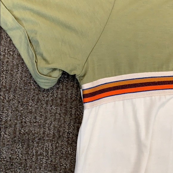 Top - Picture 3 of 4